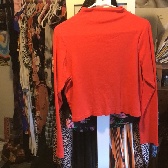 Asos long sleeve crop top - Picture 2 of 2